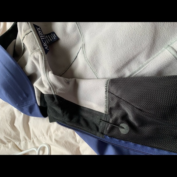 ARC’TERYX Epsilon Fleece Lined Women’s Jacket - Picture 8 of 12